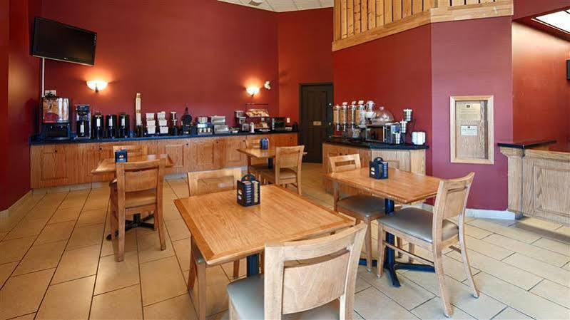 Best Western Of Olds Eksteriør bilde